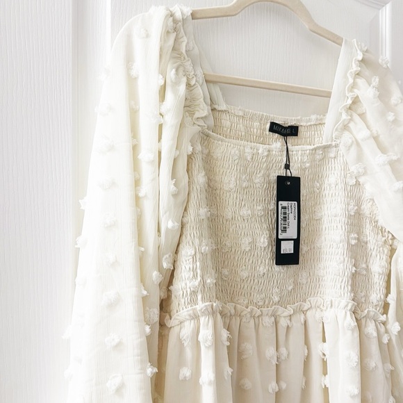 MIKAROSE Ivory Smocked Chiffon Dress Swiss Dot Boutique New With Tags Size Large - Picture 3 of 9
